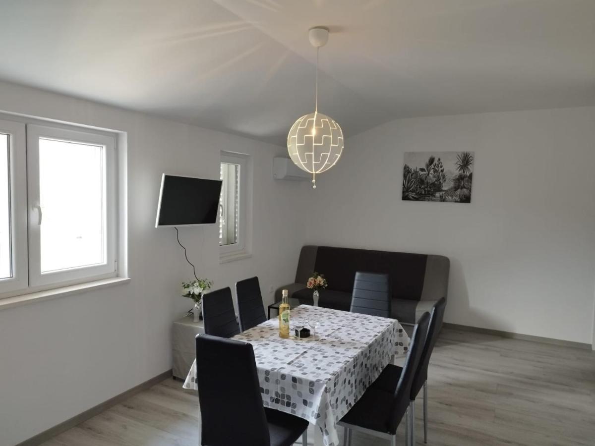 Apartmani Triva 1 スプリト エクステリア 写真