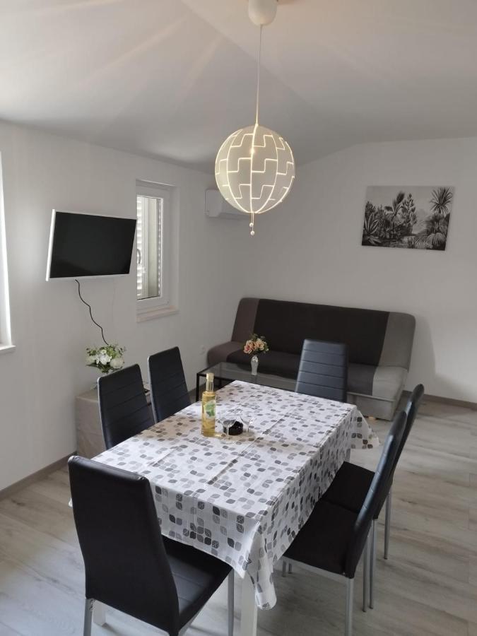 Apartmani Triva 1 スプリト エクステリア 写真